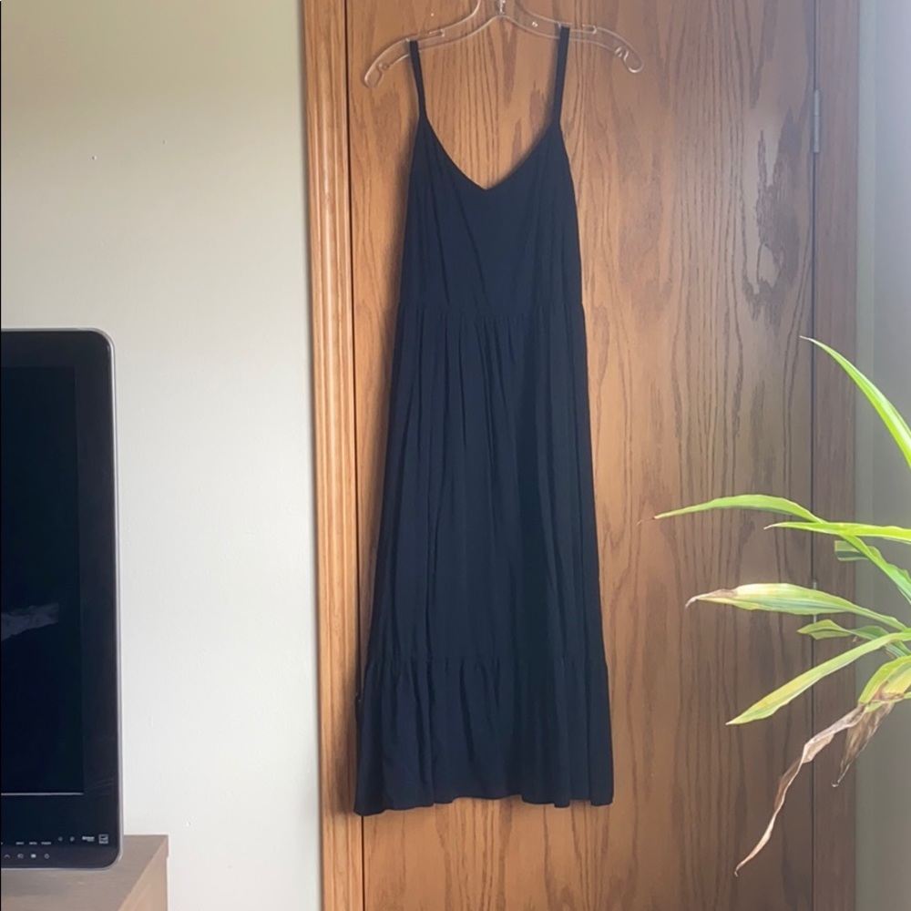 Mid length black Old Navy dress